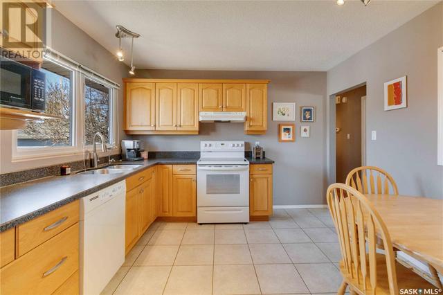 202 Gardiner Avenue, House detached with 3 bedrooms, 2 bathrooms and null parking in Saskatoon SK | Image 16