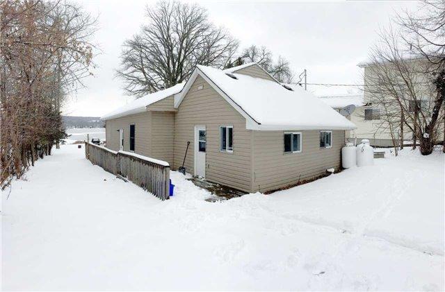 809A Frankford Stirling Rd, House detached with 3 bedrooms, 2 bathrooms and 4 parking in Quinte West ON | Image 4