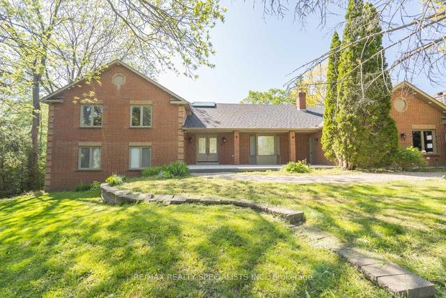 19 Rouge River Circ, House detached with 4 bedrooms, 3 bathrooms and 9 parking in Markham ON | Image 12