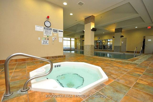 217 - 349 Rathburn Rd W, Condo with 2 bedrooms, 2 bathrooms and 1 parking in Mississauga ON | Image 35