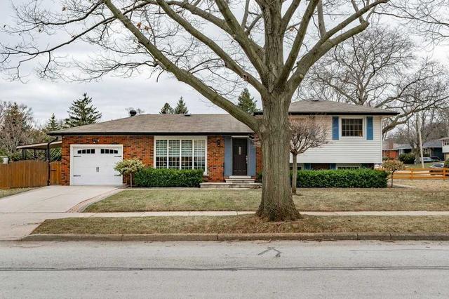 586 Arlington Blvd, House detached with 3 bedrooms, 2 bathrooms and 3 parking in Burlington ON | Image 1