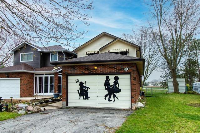 28 Elmvale Court, House semidetached with 3 bedrooms, 1 bathrooms and 3 parking in Haldimand County ON | Image 3