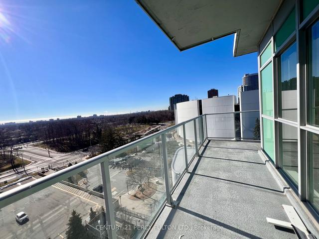 809 - 60 Town Centre Crt, Condo with 1 bedrooms, 1 bathrooms and 0 parking in Toronto ON | Image 3