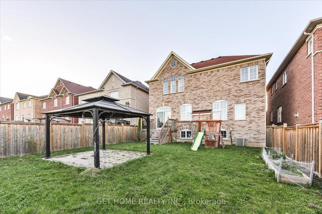 11 Garrardview St, House detached with 4 bedrooms, 4 bathrooms and 4 parking in Ajax ON | Image 30