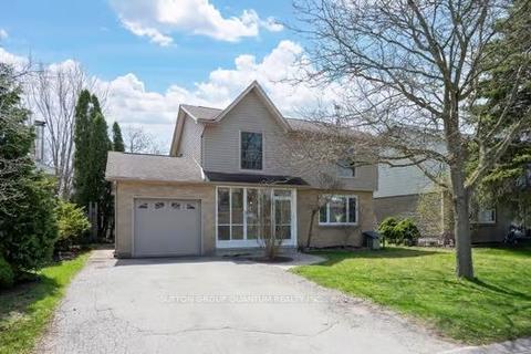 31 Archer Cres, London, ON, N6E2A4 | Card Image