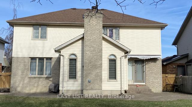 405 Oakpark Dr, House detached with 3 bedrooms, 3 bathrooms and 6 parking in Tecumseh ON | Image 21