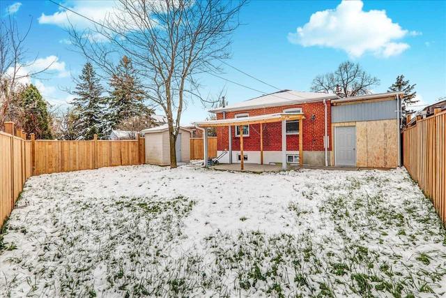 31 Benlight Cres, House detached with 3 bedrooms, 4 bathrooms and 6 parking in Toronto ON | Image 30