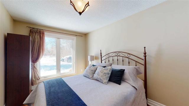 13855 Mount Hope Rd, House detached with 3 bedrooms, 3 bathrooms and 10 parking in Caledon ON | Image 16