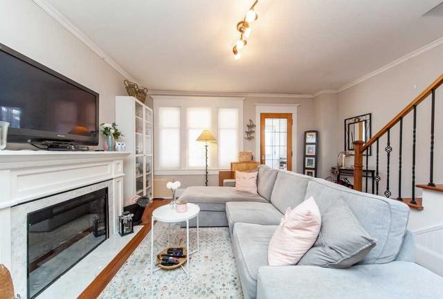 220 Nairn Ave, House semidetached with 3 bedrooms, 2 bathrooms and 2 parking in Toronto ON | Image 24