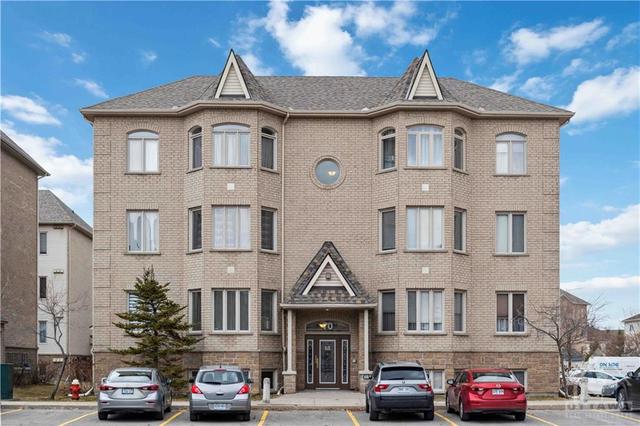 8 - 70 Briargate Private, Condo with 2 bedrooms, 2 bathrooms and 1 parking in Ottawa ON | Image 1