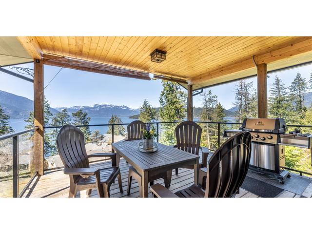 14533 Smith Road, House detached with 4 bedrooms, 3 bathrooms and null parking in Central Kootenay A BC | Image 15