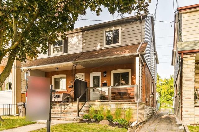 193 Prescott Ave, House semidetached with 3 bedrooms, 3 bathrooms and 1 parking in Toronto ON | Image 12