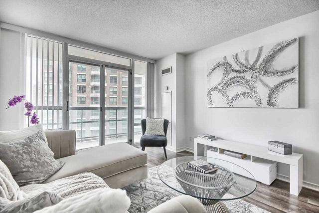 1616 - 509 Beecroft Rd, Condo with 1 bedrooms, 1 bathrooms and 1 parking in Toronto ON | Image 8