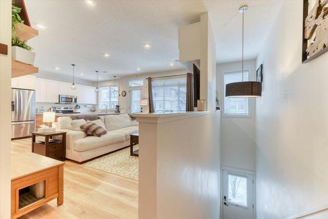 147 Savanna Walk Ne, Home with 3 bedrooms, 2 bathrooms and 2 parking in Calgary AB | Image 7
