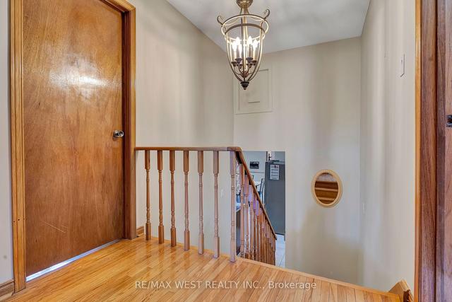 167 Arleta Ave, House semidetached with 4 bedrooms, 3 bathrooms and 6 parking in Toronto ON | Image 18