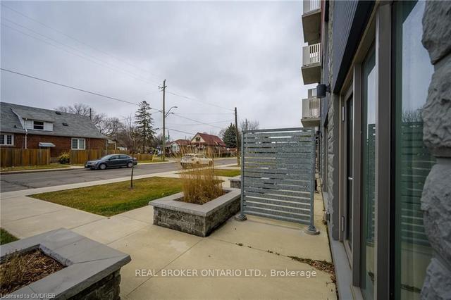 111 - 77 Leland St, Condo with 1 bedrooms, 1 bathrooms and 0 parking in Hamilton ON | Image 9