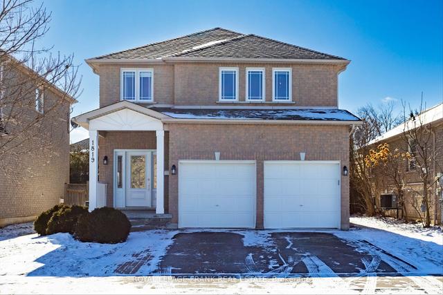 1819 Giles Ave, House detached with 4 bedrooms, 4 bathrooms and 4 parking in Peterborough ON | Image 1