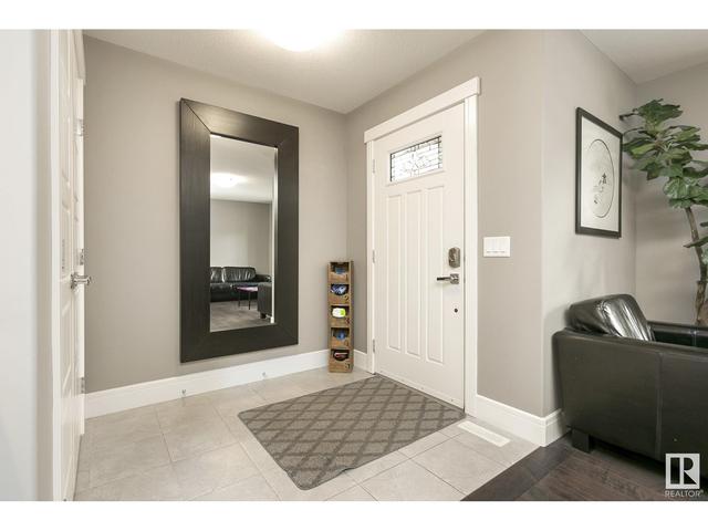 4026 Morrison Wy Nw, House detached with 2 bedrooms, 2 bathrooms and 8 parking in Edmonton AB | Image 5