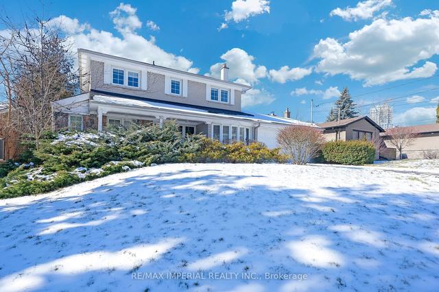 10 Olsen Dr, House detached with 4 bedrooms, 7 bathrooms and 6 parking in Toronto ON | Image 12