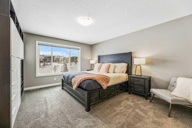 84 Crestbrook Way Sw, House detached with 4 bedrooms, 2 bathrooms and 4 parking in Calgary AB | Image 25