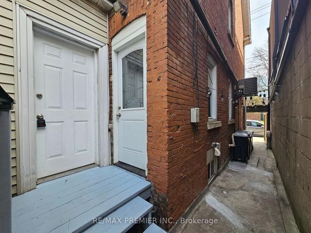 454 Gerrard St E, House semidetached with 5 bedrooms, 4 bathrooms and 0 parking in Toronto ON | Image 10