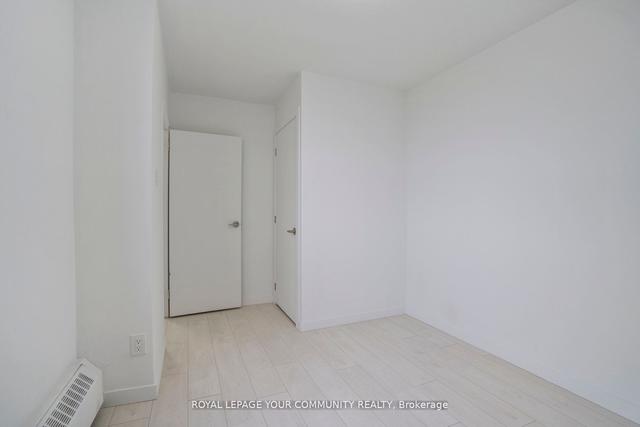 701 - 80 Grandravine Dr, Condo with 3 bedrooms, 1 bathrooms and 1 parking in Toronto ON | Image 27