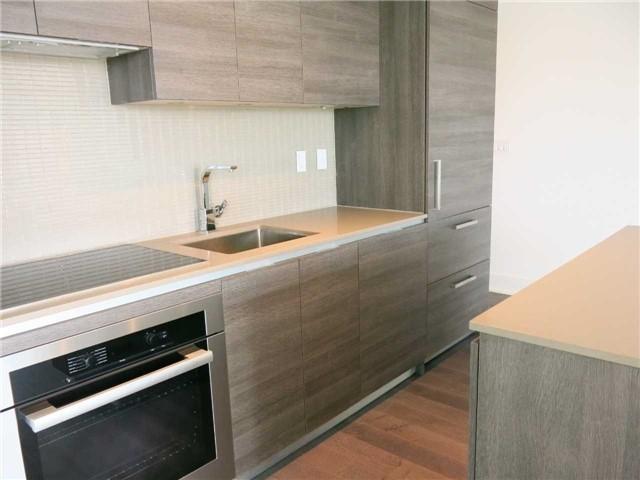 801 - 200 Bloor St W, Condo with 2 bedrooms, 2 bathrooms and 1 parking in Toronto ON | Image 4