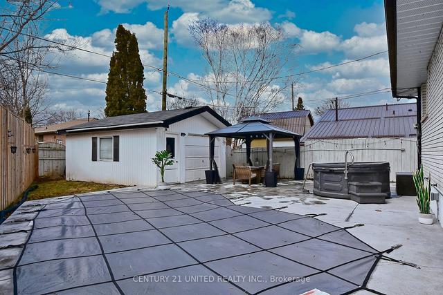 871 Westdale Ave, House detached with 3 bedrooms, 2 bathrooms and 7 parking in Peterborough ON | Image 33