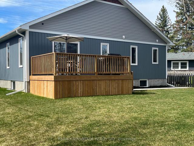 2151 Queen St E, House detached with 3 bedrooms, 3 bathrooms and 6 parking in Sault Ste. Marie ON | Image 16