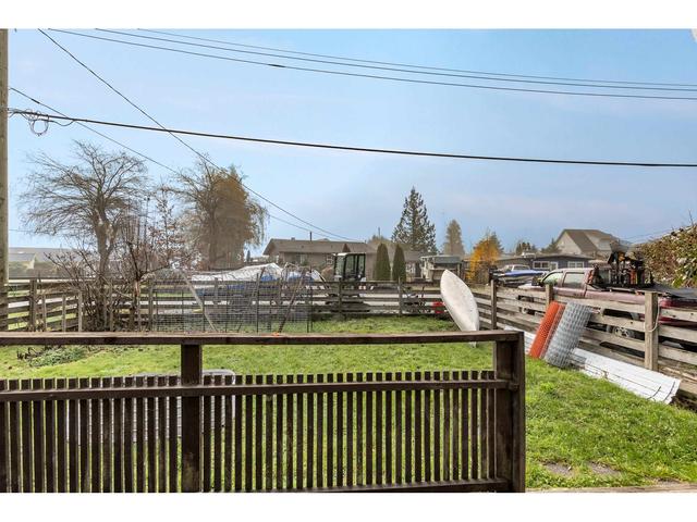 35087 North Sward Road, House detached with 3 bedrooms, 2 bathrooms and 3 parking in Fraser Valley F BC | Image 4