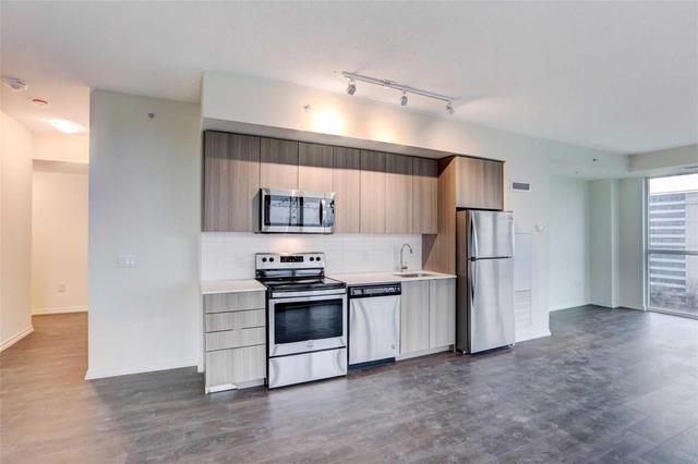 713 - 3237 Bayview Ave, Condo with 2 bedrooms, 2 bathrooms and 1 parking in Toronto ON | Image 11