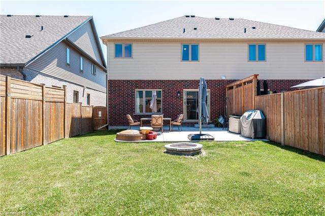 136 Brown Street, House semidetached with 3 bedrooms, 2 bathrooms and 4 parking in Stratford ON | Image 46