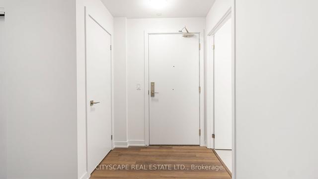 215 - 2433 Dufferin St, Condo with 2 bedrooms, 1 bathrooms and 0 parking in Toronto ON | Image 4