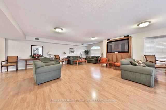 b406 - 216 Plains Rd W, Condo with 1 bedrooms, 1 bathrooms and 1 parking in Burlington ON | Image 22