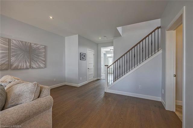 1484 Berkshire Drive, House detached with 4 bedrooms, 3 bathrooms and 4 parking in Kingston ON | Image 20