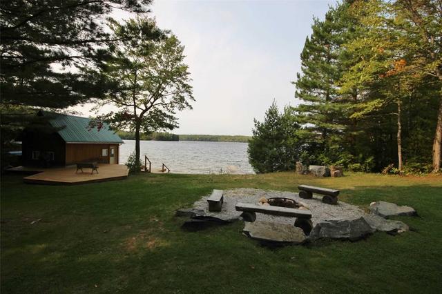 1523 Snyder Bay Lane, House detached with 3 bedrooms, 6 bathrooms and 12 parking in North Frontenac ON | Image 36