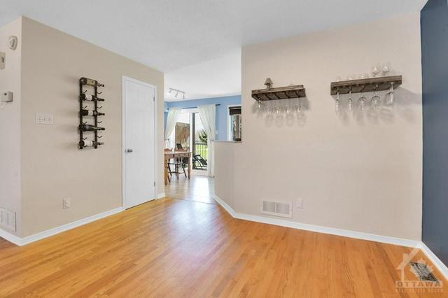 14 Briston Private, House attached with 2 bedrooms, 2 bathrooms and 1 parking in Ottawa ON | Image 10