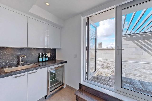 th05 - 63 St Mary St, Townhouse with 3 bedrooms, 4 bathrooms and 2 parking in Toronto ON | Image 25