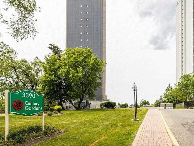 1803 - 3390 Weston Rd, Condo with 2 bedrooms, 1 bathrooms and 1 parking in Toronto ON | Image 10