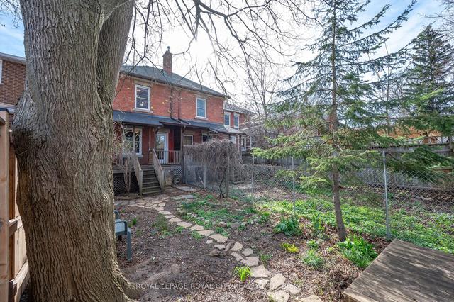 110 Harris St, House semidetached with 2 bedrooms, 1 bathrooms and 1 parking in Guelph ON | Image 24