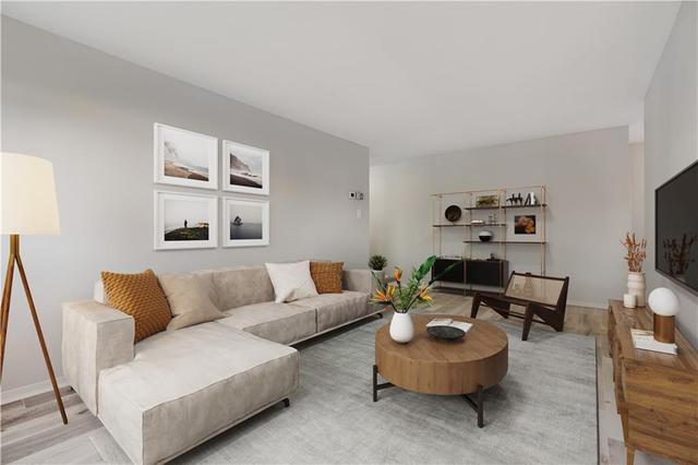 118 Fourth Street E, Condo with 2 bedrooms, 1 bathrooms and 1 parking in Cornwall ON | Image 4