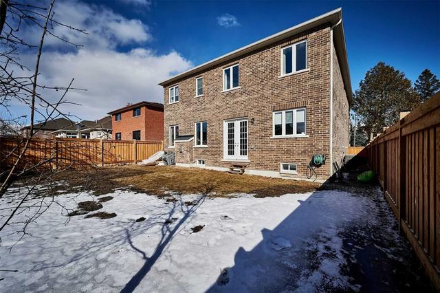 1782 Woodview Ave, House detached with 5 bedrooms, 5 bathrooms and 7 parking in Pickering ON | Image 32