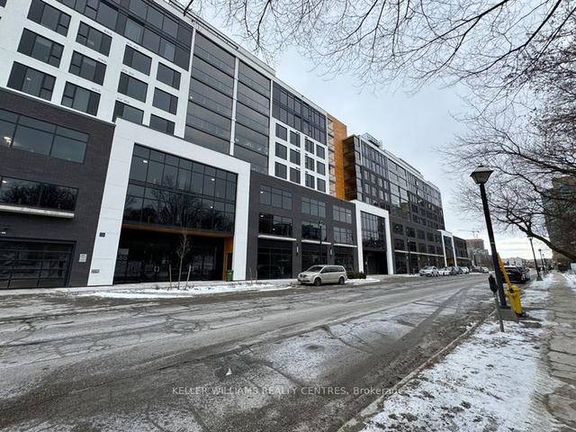 621 - 185 Dunlop St E, Condo with 2 bedrooms, 2 bathrooms and 1 parking in Barrie ON | Image 1