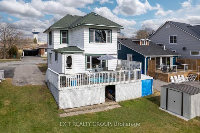 163 Main St, House detached with 3 bedrooms, 2 bathrooms and 3 parking in Prince Edward County ON | Image 23