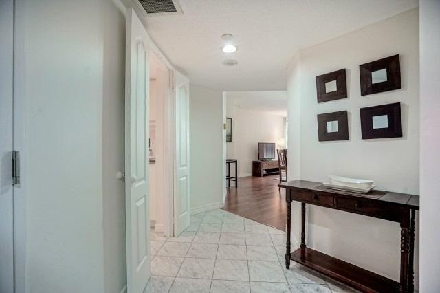 1500 - 38 Elm St, Condo with 1 bedrooms, 1 bathrooms and 0 parking in Toronto ON | Image 14