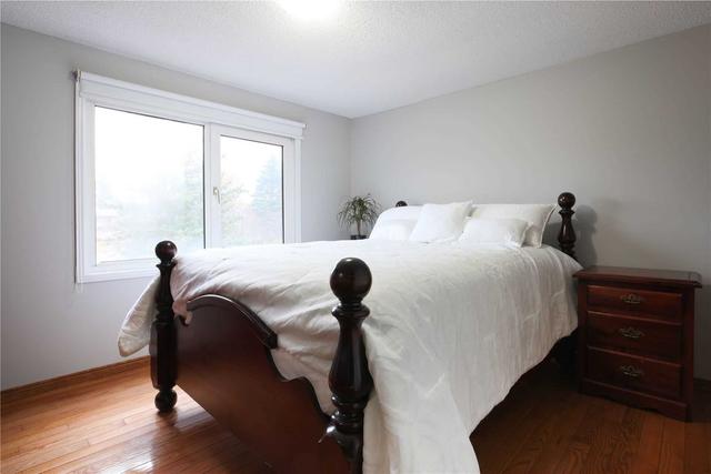 4015 Seebring Cres, House detached with 4 bedrooms, 4 bathrooms and 8 parking in Mississauga ON | Image 16