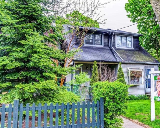 369 Ashdale Ave, House semidetached with 2 bedrooms, 2 bathrooms and 0 parking in Toronto ON | Image 23