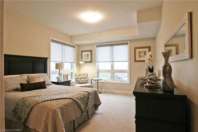 315 - 740 Augusta Drive, House attached with 2 bedrooms, 2 bathrooms and 1 parking in Kingston ON | Image 14