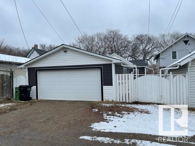 11322 96 St Nw, House detached with 3 bedrooms, 1 bathrooms and 4 parking in Edmonton AB | Image 31