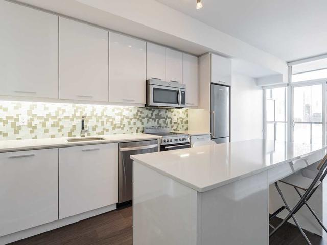 1115 - 105 George St, Condo with 1 bedrooms, 1 bathrooms and 0 parking in Toronto ON | Image 3